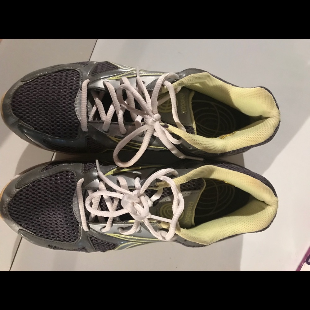 Tennis Shoes